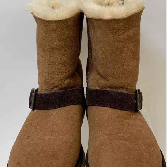 UGG Blaise Chesnut Brown Shearling Sheepskin Boots Size 7 - Picture 3 of 9